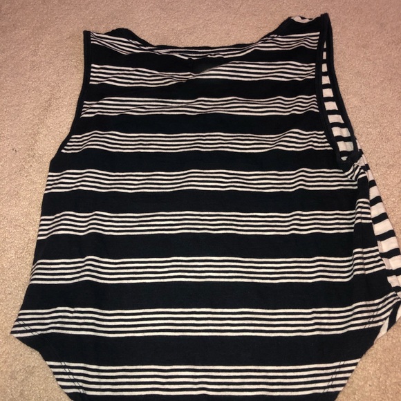 Stripped Tank Top - Picture 4 of 5